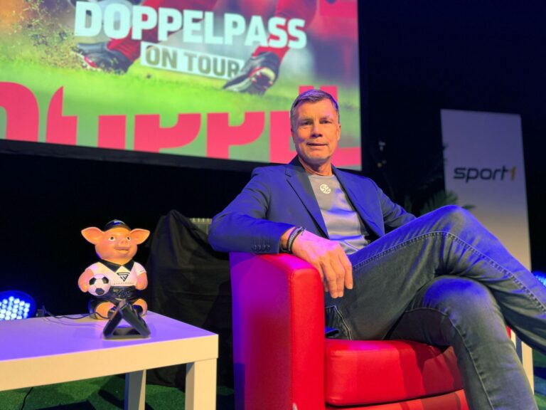 Fußball-Talkshow Doppelpass on Tour